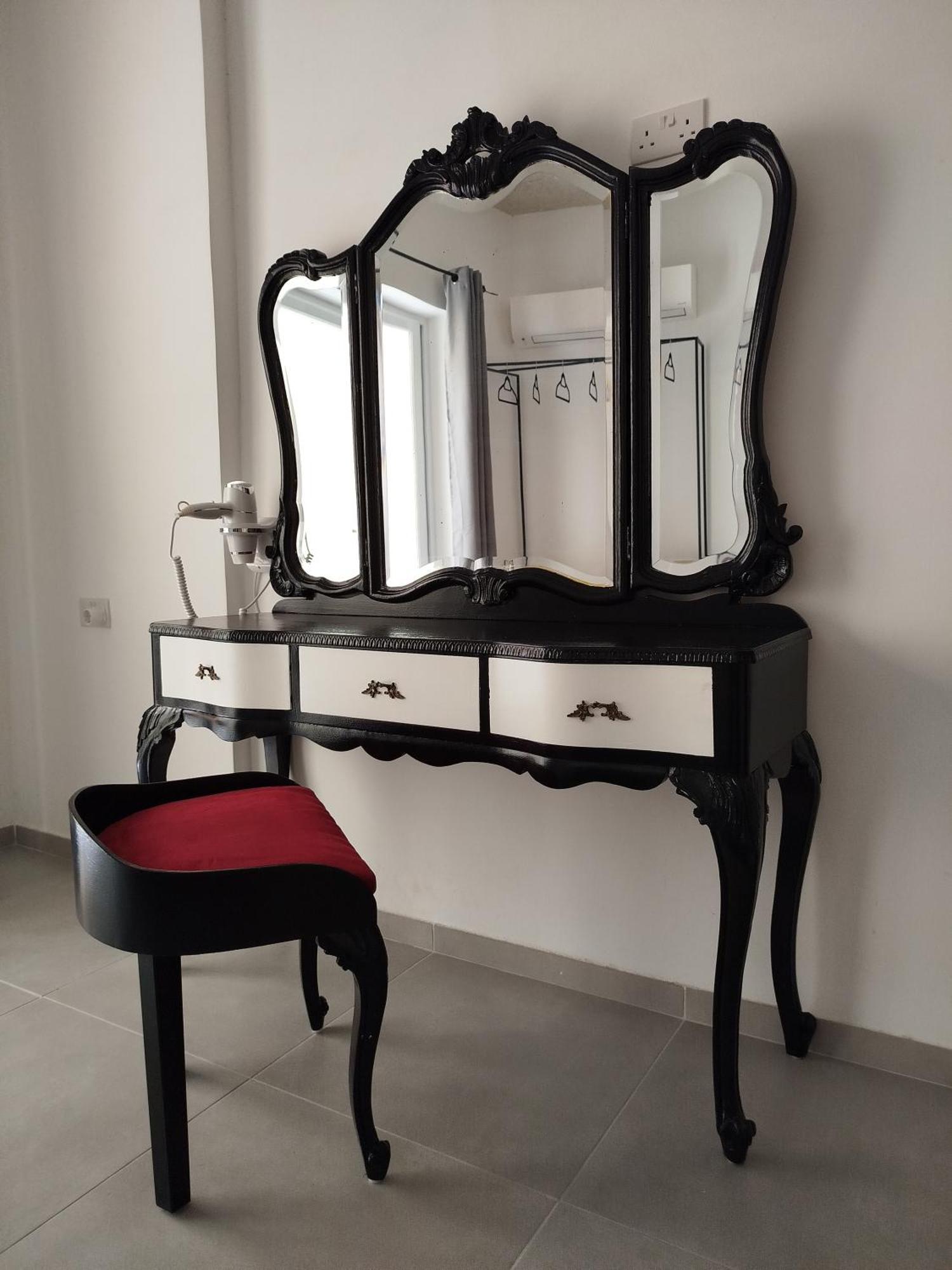 Limestone Sun Suites Sliema Room photo