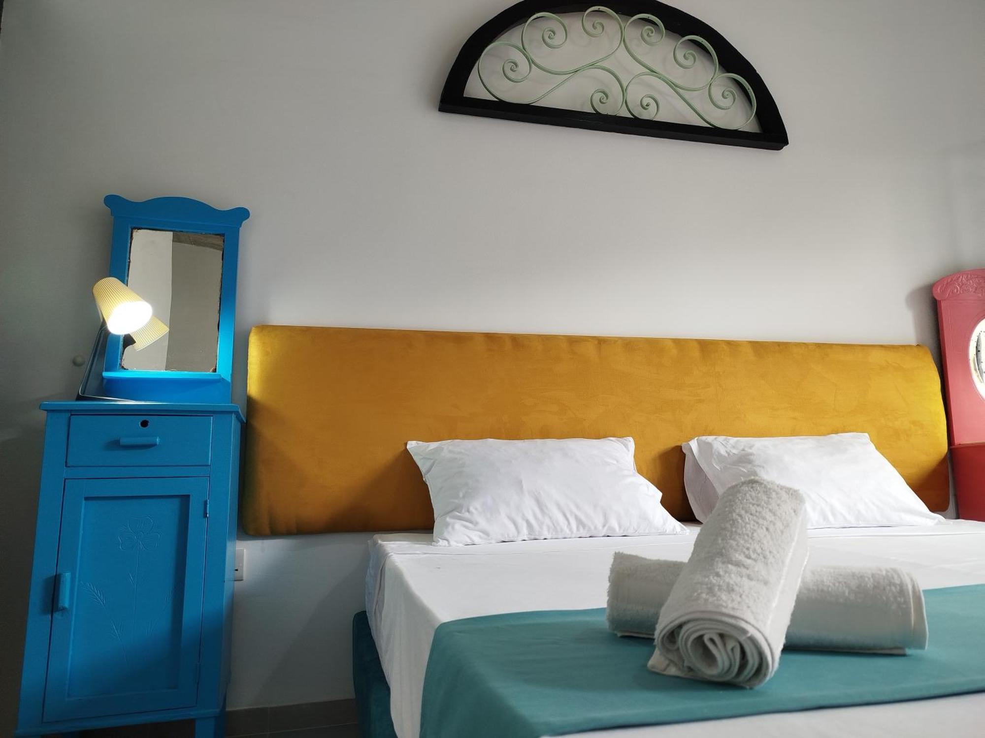 Limestone Sun Suites Sliema Room photo